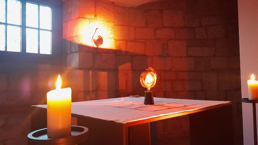 der HERR im goldenen Licht